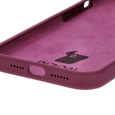 Silikonowe etui Bizon Soft Case do iPhone 15 Plus, ciemnofioletowe
