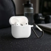 Silikonowe etui z karabińczykiem Bizon Case Headphone Silicone do AirPods 4, jasnozielone