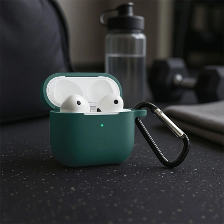 Silikonowe etui z karabińczykiem Bizon Case Headphone Silicone do AirPods 4, jasnozielone